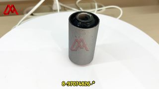 8-97074826-0 8970748260 Bushing Karet Pegas Daun untuk Isuzu 100P 700P
