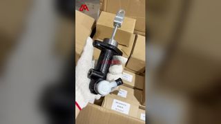 Silinder Master Kopling MC608479 untuk Mitsubishi Canter