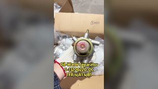 Pemisah Air Oli 5-13200220-QC 5-13200220-6 untuk ISUZU TFR 4JA1 4JB1 Suku Cadang Mesin Truk