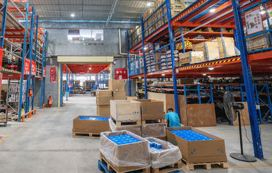 Izumi International Supply Chain Management (guangzhou) Co., Ltd. lini produksi pabrikan
