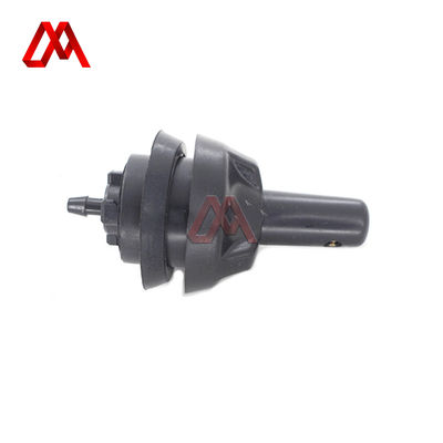 8-98029139-0 8980291390 Windshield Wiper Spray Nozzle for ISUZU 700P 4HK1 Truck