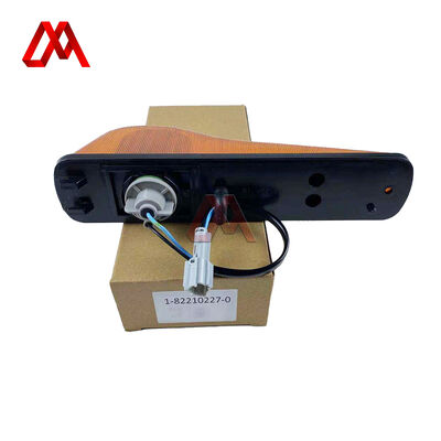 Heavy Duty Truck Parts 1-82210227-0 1822102270 Side Turn Signal Lamp Assembly for ISUZU CXZ81 10PE1