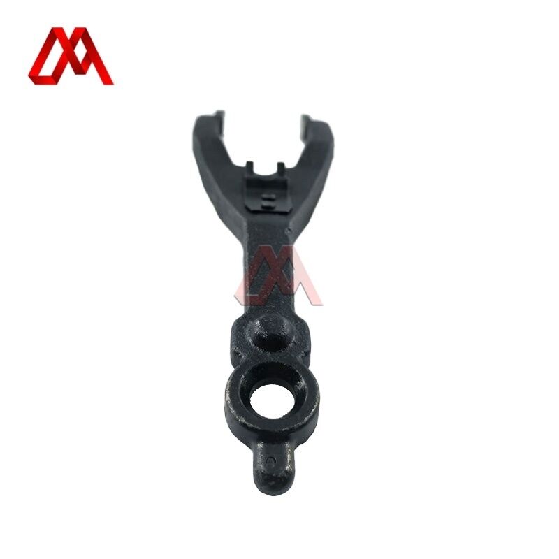 8-97255303-0 8972553030 Clutch Shift Fork Suitable for ISUZU NKR77 4JH1T
