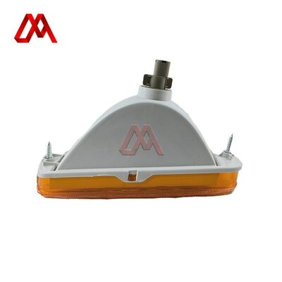 1822102031 1-82210203-1 Lampu Flasher Depan Untuk Isuzu FVZ34 6HK1